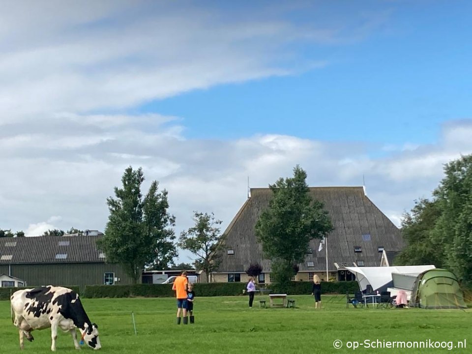 buitenaanzicht Boerencamping de Oorsprong